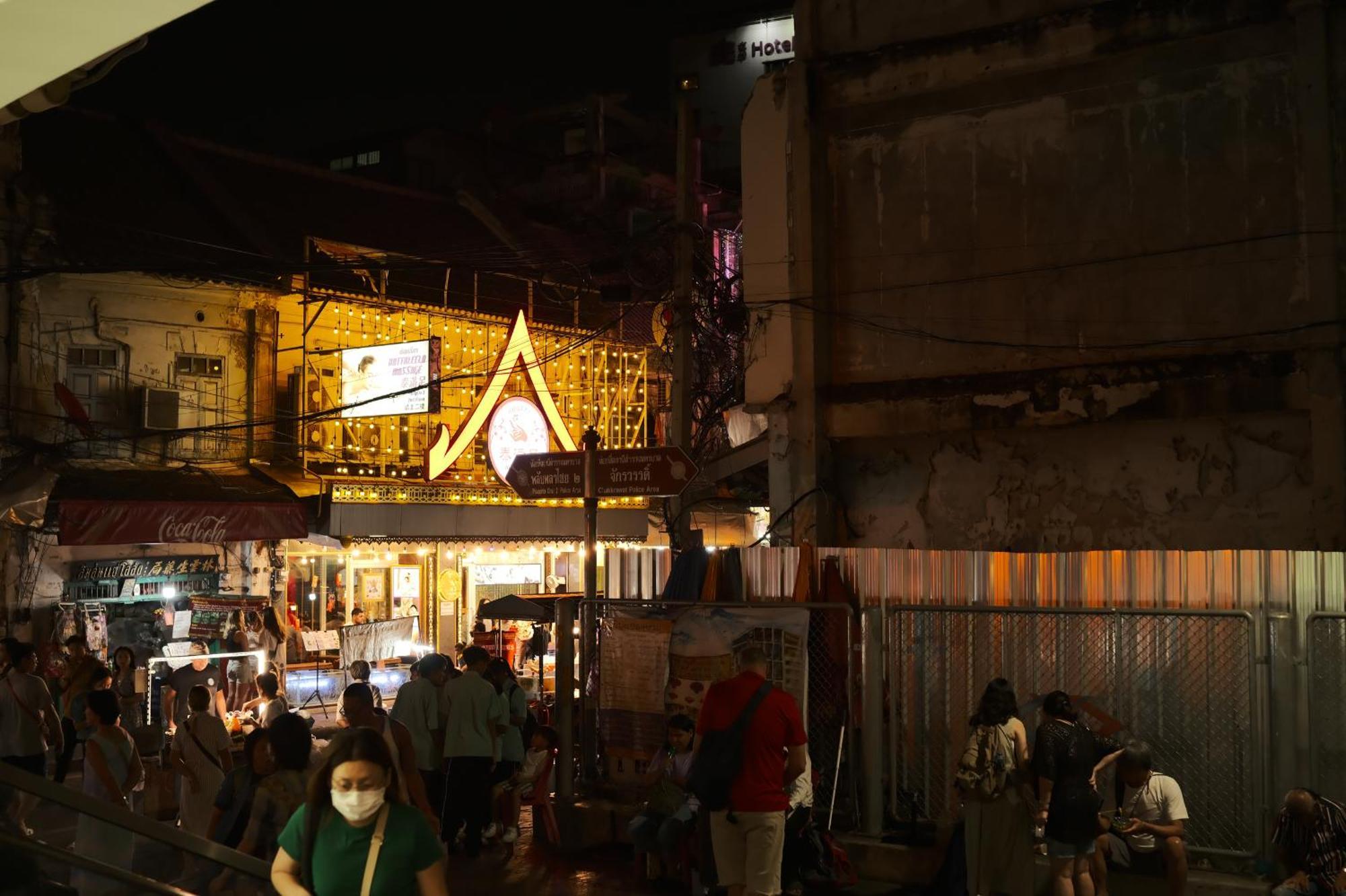 Hidden Gems In China Town, 2Br Appartement Bangkok Buitenkant foto